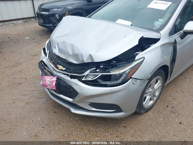 Chevrolet Cruze Lt Auto 2018 3G1BE6SM0JS615549 Image 6
