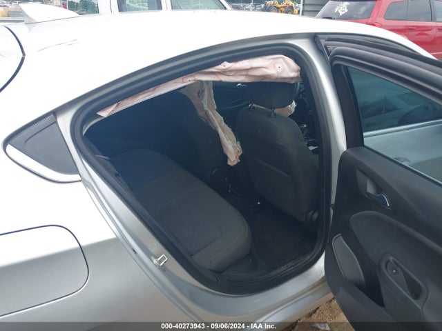 Chevrolet Cruze Lt Auto 2018 3G1BE6SM0JS615549 Image 8