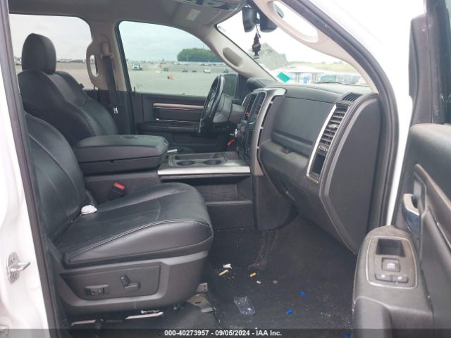 1C6RR7MT5JS162892 RAM 1500 Night  4x4 5'7 Box