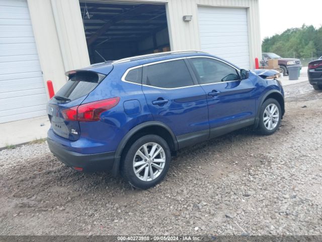 JN1BJ1CP1JW190252 Nissan Rogue Sport Sv
