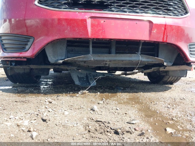 Ford FOCUS SE 2017 1FADP3F21HL312190 Image 6
