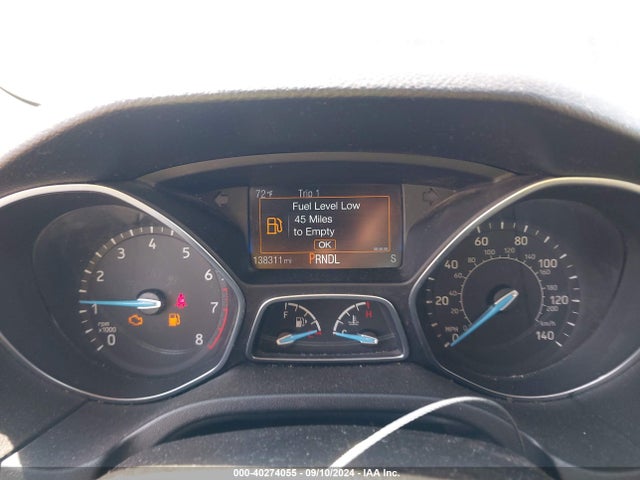 Ford FOCUS SE 2017 1FADP3F21HL312190 Image 7