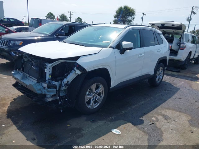 Toyota Rav4 Xle 2023 2T3W1RFV0PW240251 Image 2