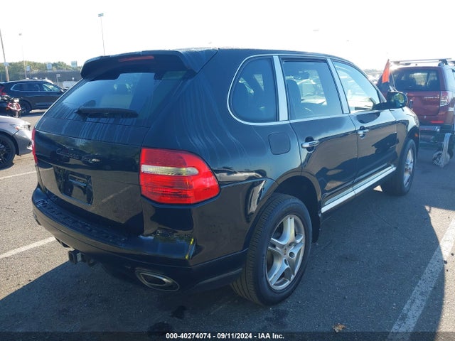 2010 PORSCHE CAYENNE WP1AA2AP7ALA06241 Photo 3