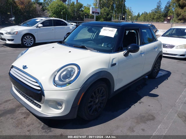 WMWXS5C57FT829097 Mini Hardtop Cooper