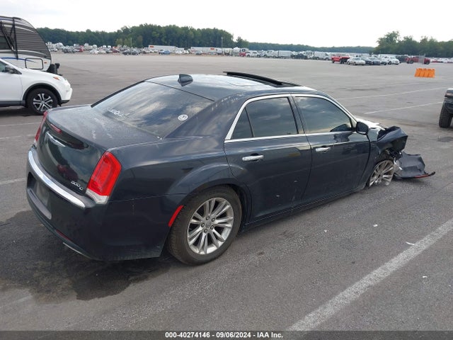2C3CCAEG3FH908581 Chrysler 300C