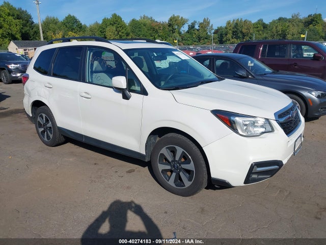 Subaru Forester 2.5i Premium 2018 JF2SJAEC7JH583461 Image 1