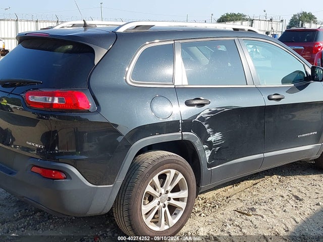 1C4PJLAB6FW669635 Jeep Cherokee Sport