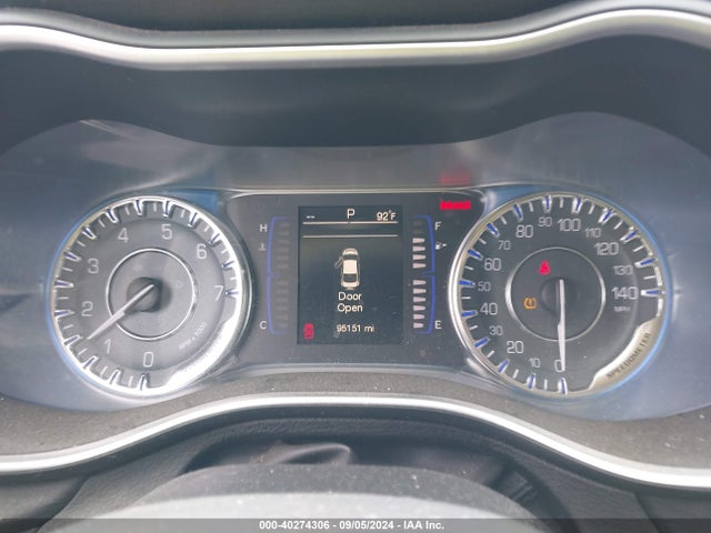 1C3CCCAB3FN659311 Chrysler 200 Limited