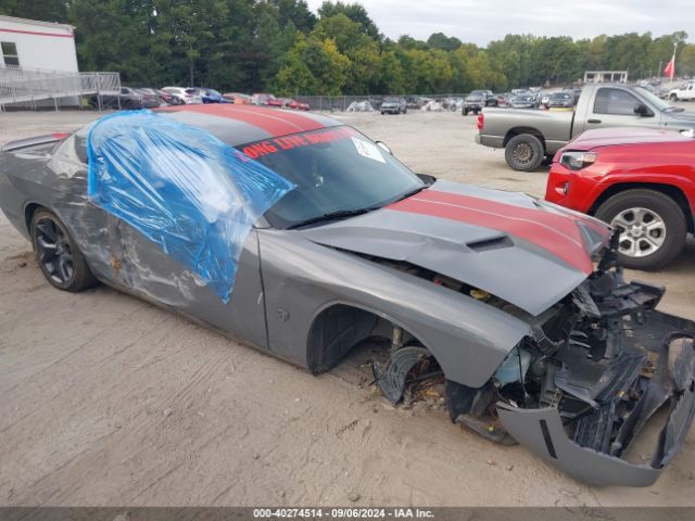2C3CDZAG5JH111677 Dodge Challenger Sxt Plus