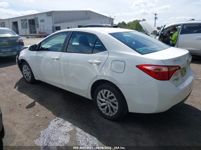 Toyota COROLLA LE 2017 2T1BURHE4HC927909 Image 3