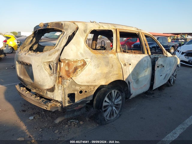 Nissan Pathfinder Sv 2017 5N1DR2MN6HC696457 Image 4