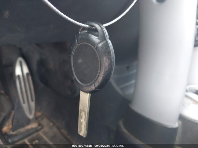 2005 MINI COOPER S WMWRE33595TL12001 Photo 10
