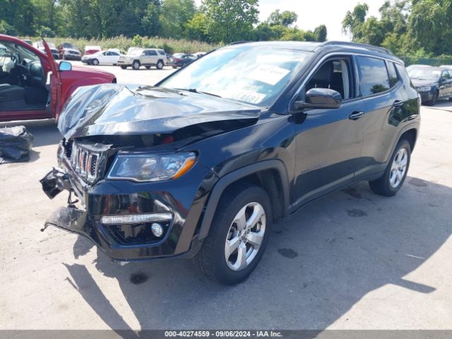3C4NJDBB9KT806885 Jeep Compass Latitude 4x4