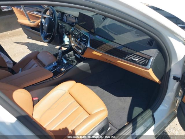 WBAJE7C32HG479378 BMW 540i Xdrive