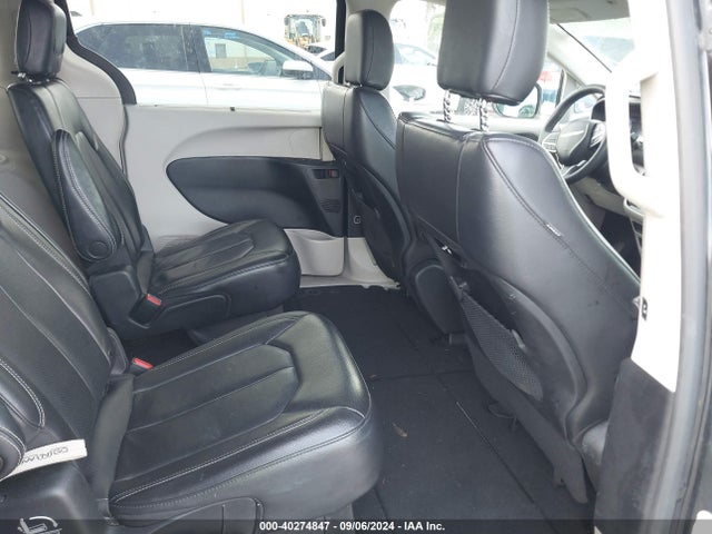2C4RC1BG5NR170639 Chrysler Pacifica Touring L