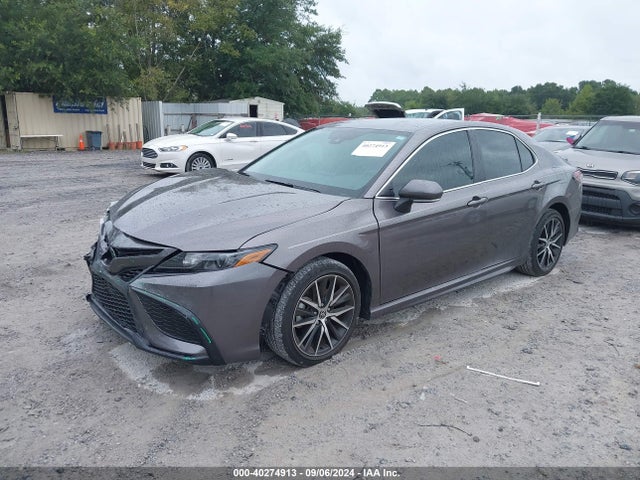 Toyota CAMRY SE 2022 4T1G11AK1NU677670 Image 2