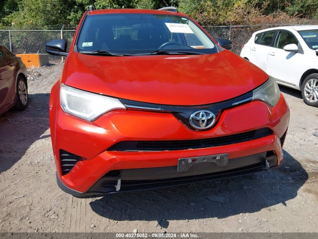 Toyota RAV4 LE 2016 2T3BFREV4GW412976 Image 18