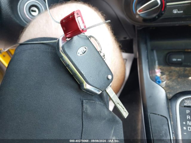 KNDJ23AU0L7100385 KIA SOUL LX