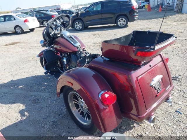 2015 HARLEY-DAVIDSON FLHTCUTG 1HD1MAL12FB861159 Photo 2