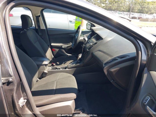 Ford FOCUS SE 2018 1FADP3FE2JL238116 Image 5