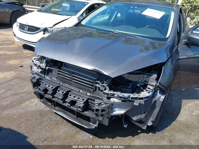 Ford FOCUS SE 2018 1FADP3FE2JL238116 Image 6