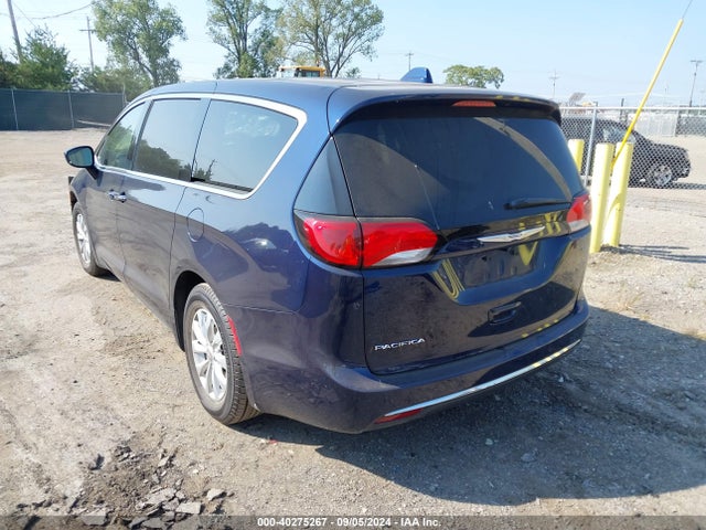 Chrysler Pacifica Touring Plus 2018 2C4RC1FG1JR175454 Image 3