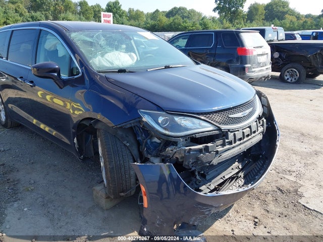 2C4RC1FG1JR175454 Chrysler Pacifica Touring Plus