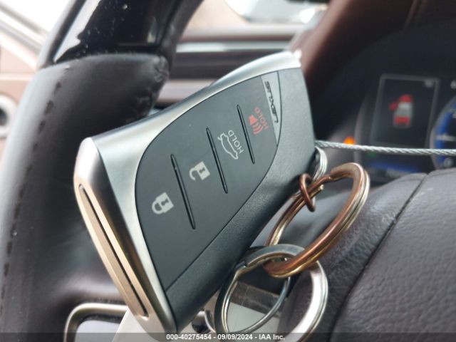 58ADZ1B17LU077050 Lexus ES 350