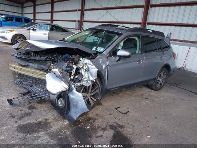 Subaru Outback 2.5i Limited 2018 4S4BSANC6J3288162 Image 2