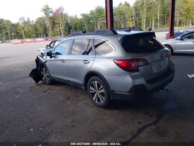 Subaru Outback 2.5i Limited 2018 4S4BSANC6J3288162 Image 3