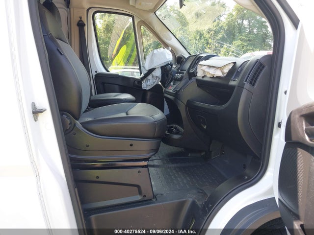 3C6TRVBG1JE124191 RAM Promaster 1500 High Roof 136 Wb
