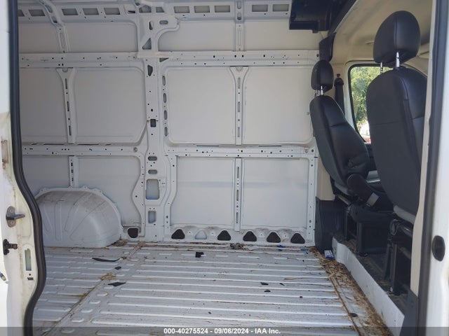 3C6TRVBG1JE124191 RAM Promaster 1500 High Roof 136 Wb