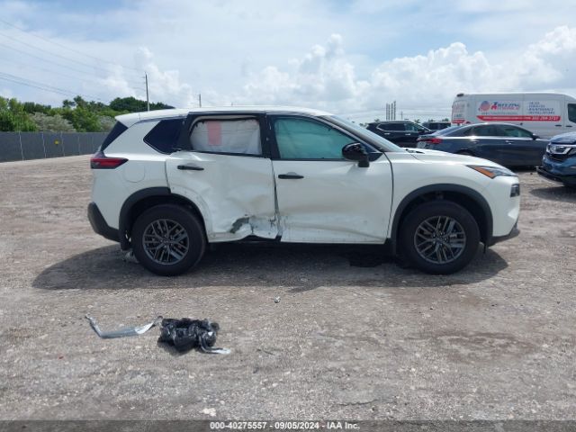 5N1BT3AA9PC912199 Nissan Rogue S Fwd