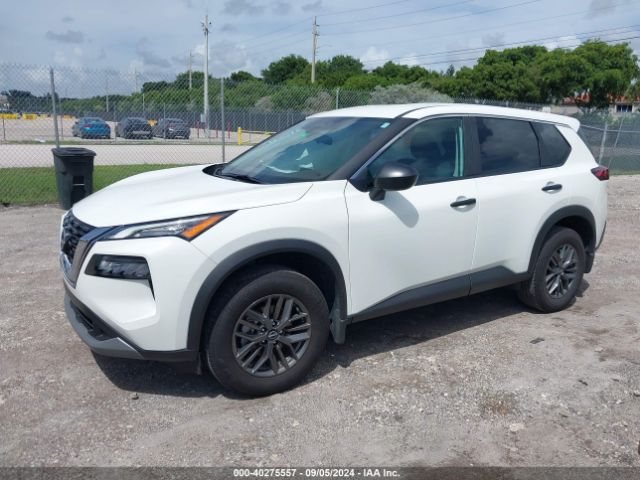 5N1BT3AA9PC912199 Nissan Rogue S Fwd