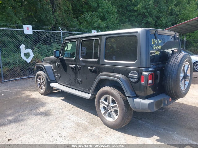 1C4HJXEN1KW515084 Jeep Wrangler Unlimited Sahara 4x4