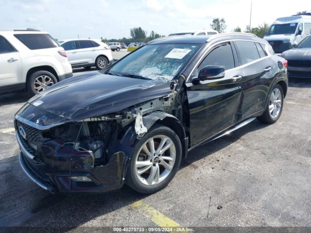 SJKCH5CP1HA020806 Infiniti Qx30 Premium