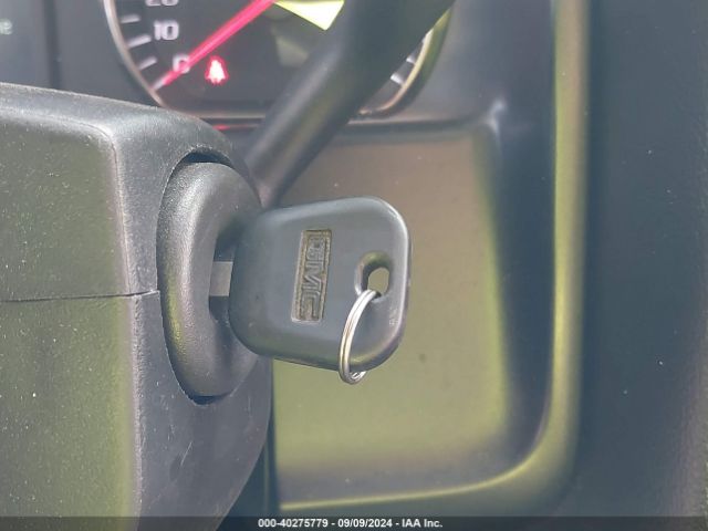 1GTV2LEC8JZ368282 GMC SIERRA 1500