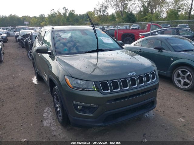 3C4NJCBB5JT308658 Jeep Compass Latitude Fwd