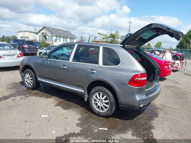 2009 PORSCHE CAYENNE WP1AA29P99LA05799 Photo 2