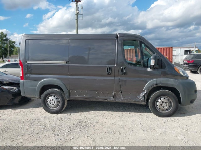 3C6TRVNG8JE107304 RAM Promaster 1500 Low Roof 118 Wb