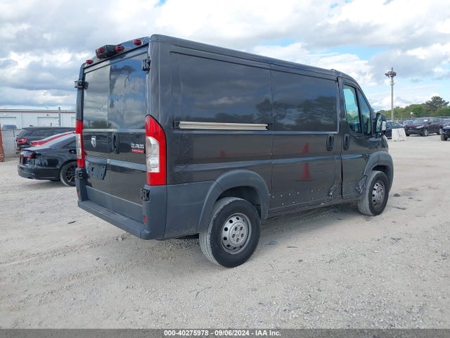 3C6TRVNG8JE107304 RAM Promaster 1500 Low Roof 118 Wb