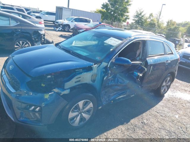 KNDCB3LC3L5440171 KIA NIRO LX