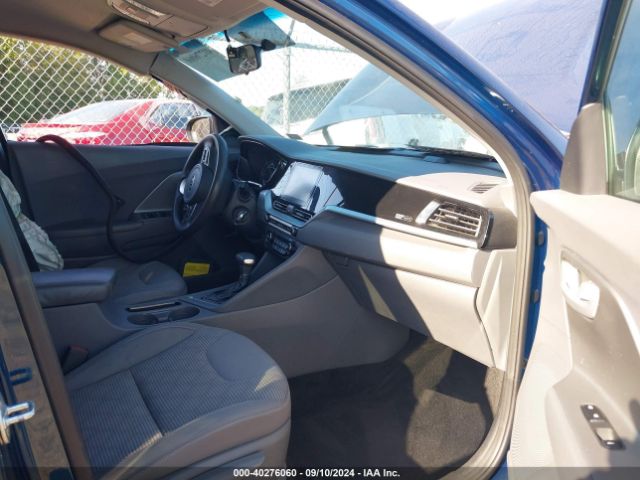 KNDCB3LC3L5440171 KIA NIRO LX