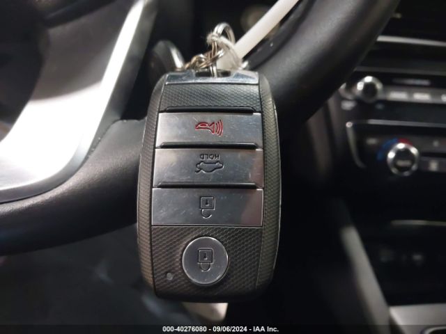 5XXGT4L38KG368205 KIA Optima S