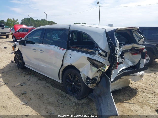 5FNRL6H74PB021710 Honda Odyssey Sport