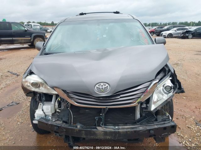 5TDKZ3DC3HS815645 Toyota Sienna Le 8 Passenger