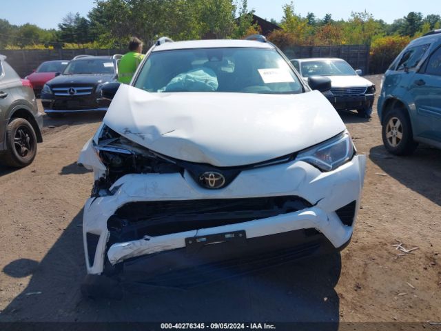 JTMBFREV7HJ143081 Toyota RAV4 LE