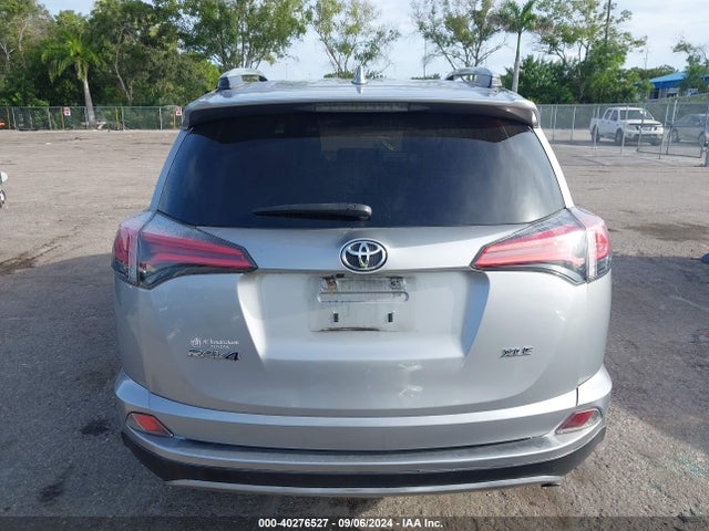 Toyota Rav4 Xle 2017 2T3WFREV4HW405240 Image 16
