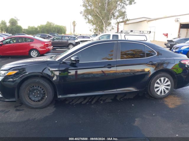 4T1B31HKXJU002260 Toyota Camry Hybrid Le